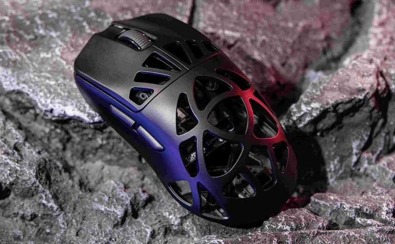 EPOMAKER CarbonX Mouse