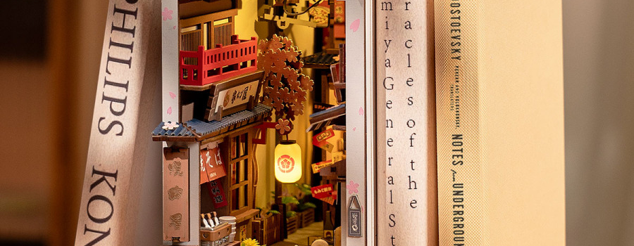Rolife Book Nook Shelf Insert – Sakura Wine Alley TGB11