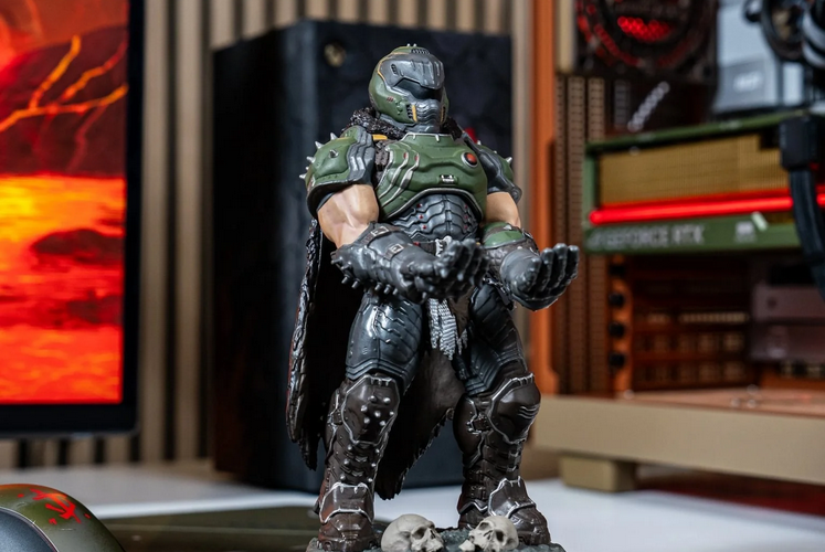 Cable Guys Doom Slayer Controller Holder & Phone Stand
