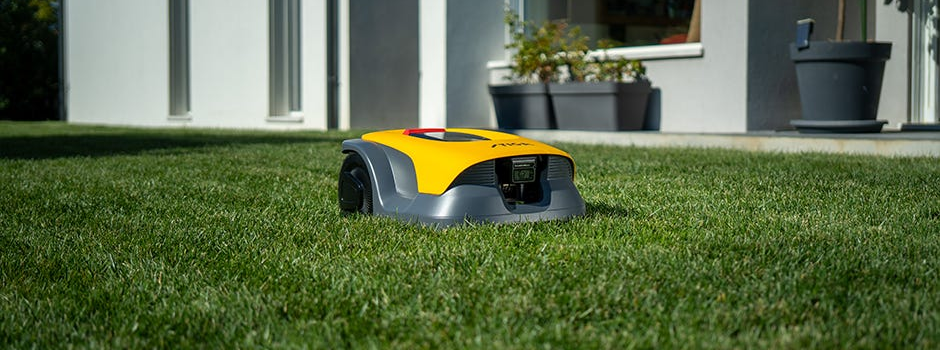 Stiga Automatic robot lawn mower A 6v