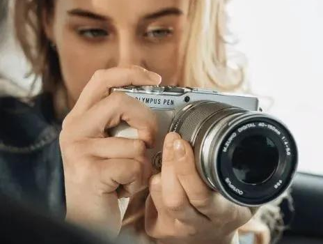 Om system PEN E-P7