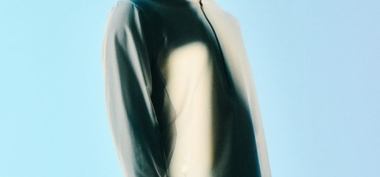 SOAR Running Linen Shell Top